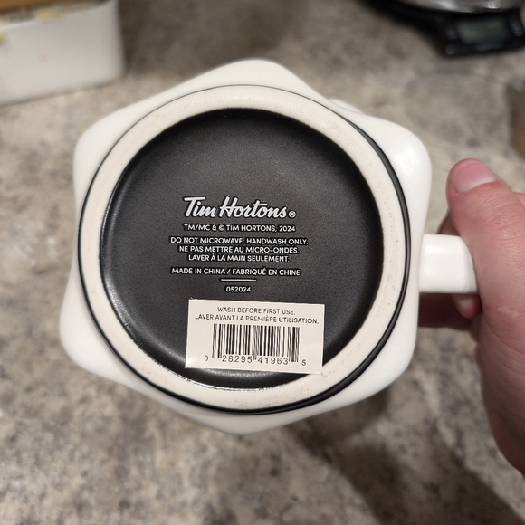 Tim Hortons Halloween 2024 Ghost Mug - Picture 4 of 4